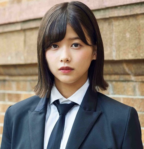 4b6aaa371ca8d4261964de7c7b4f4c7a-990x1024