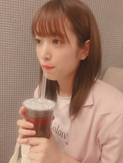 8898d1e2646915a8457849f6e5e30-06