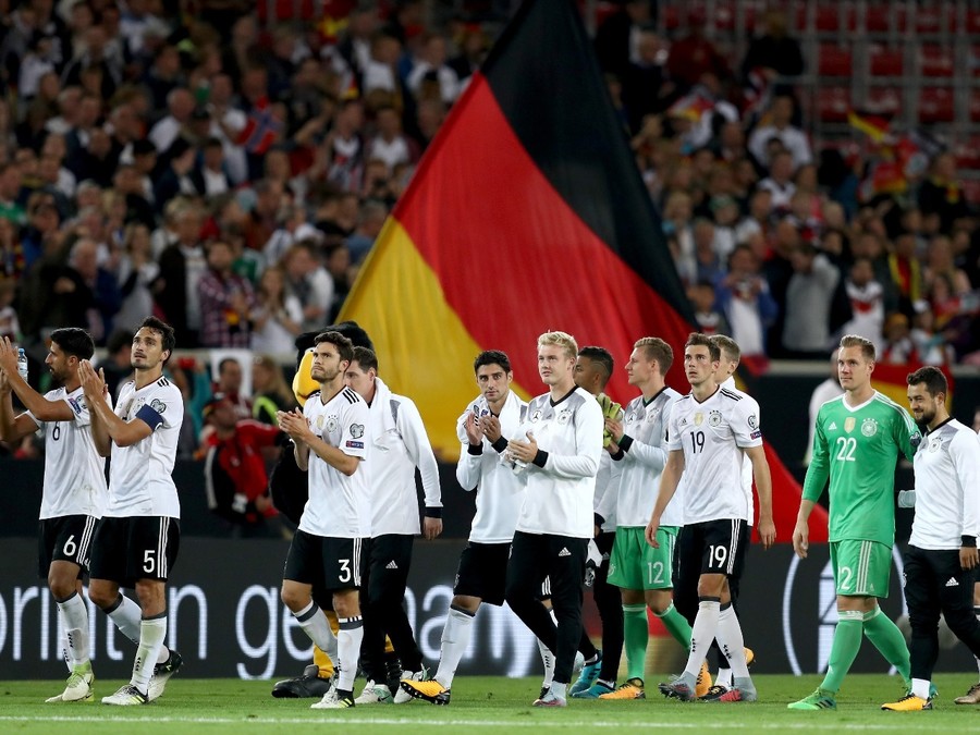 現ドイツ代表と黄金期スペイン代表ってどっちが強いの サカサカ10 サッカーまとめ速報 現ドイツ代表と黄金期スペイン代表ってどっちが強いの サカサカ10 サッカーまとめ速報