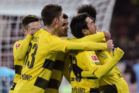 20171219-00010013-soccermzw-000-view[1]