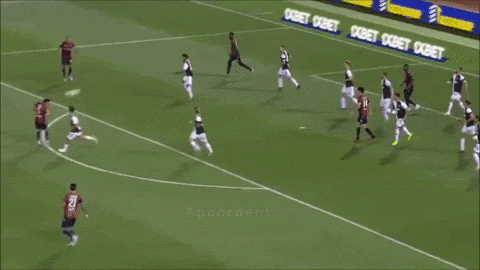 Gif アジア最高cb冨安健洋さん クリロナに完勝してしまうwwww サカサカ10 サッカーまとめ速報 Gif アジア最高cb冨安健洋さん クリロナに完勝してしまうwwww サカサカ10 サッカーまとめ速報