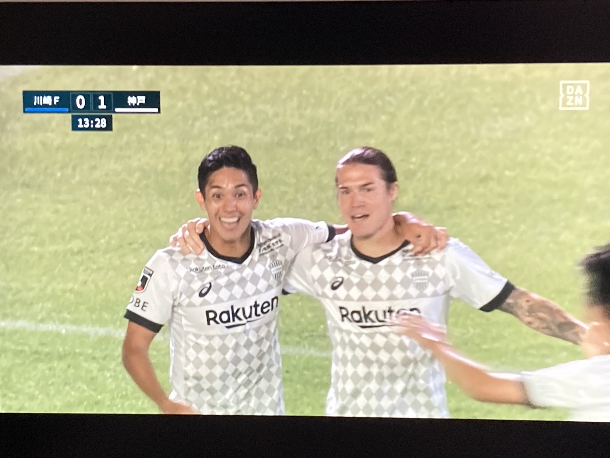 速報 動画 ヴィッセル神戸 イニエスタ 大迫 武藤でゴールキターー www サカサカ10 サッカーまとめ速報 速報 動画 ヴィッセル神戸 イニエスタ 大迫 武藤でゴールキターー www サカサカ10 サッカーまとめ速報