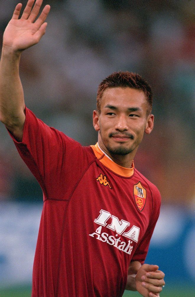 サカサカ10【サッカーまとめ速報】中田英寿、ローマ高額移籍トップ10入り!「最も重いゴールで優勝に貢献、ファンのアイドルに」コメントする