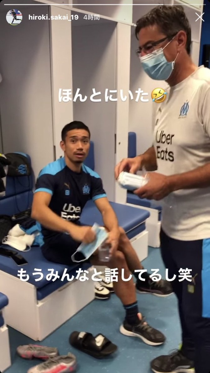 朗報 長友佑都さん マルセイユに1日で溶け込むwwwwww サカサカ10 サッカーまとめ速報 朗報 長友佑都さん マルセイユに1日で溶け込むwwwwww サカサカ10 サッカーまとめ速報