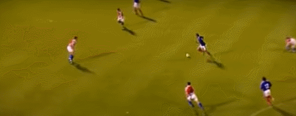 Gif ジネディーヌ ジダンとかいう世界一かっこいいハゲ サカサカ10 サッカーまとめ速報 Gif ジネディーヌ ジダンとかいう世界一かっこいいハゲ サカサカ10 サッカーまとめ速報