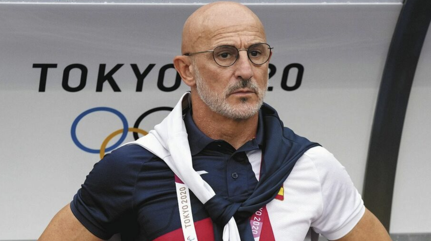 朗報 日本と戦うスペインの監督さん おもしろおじさんだったｗｗｗｗｗ 2chフットボールまとめアンテナ