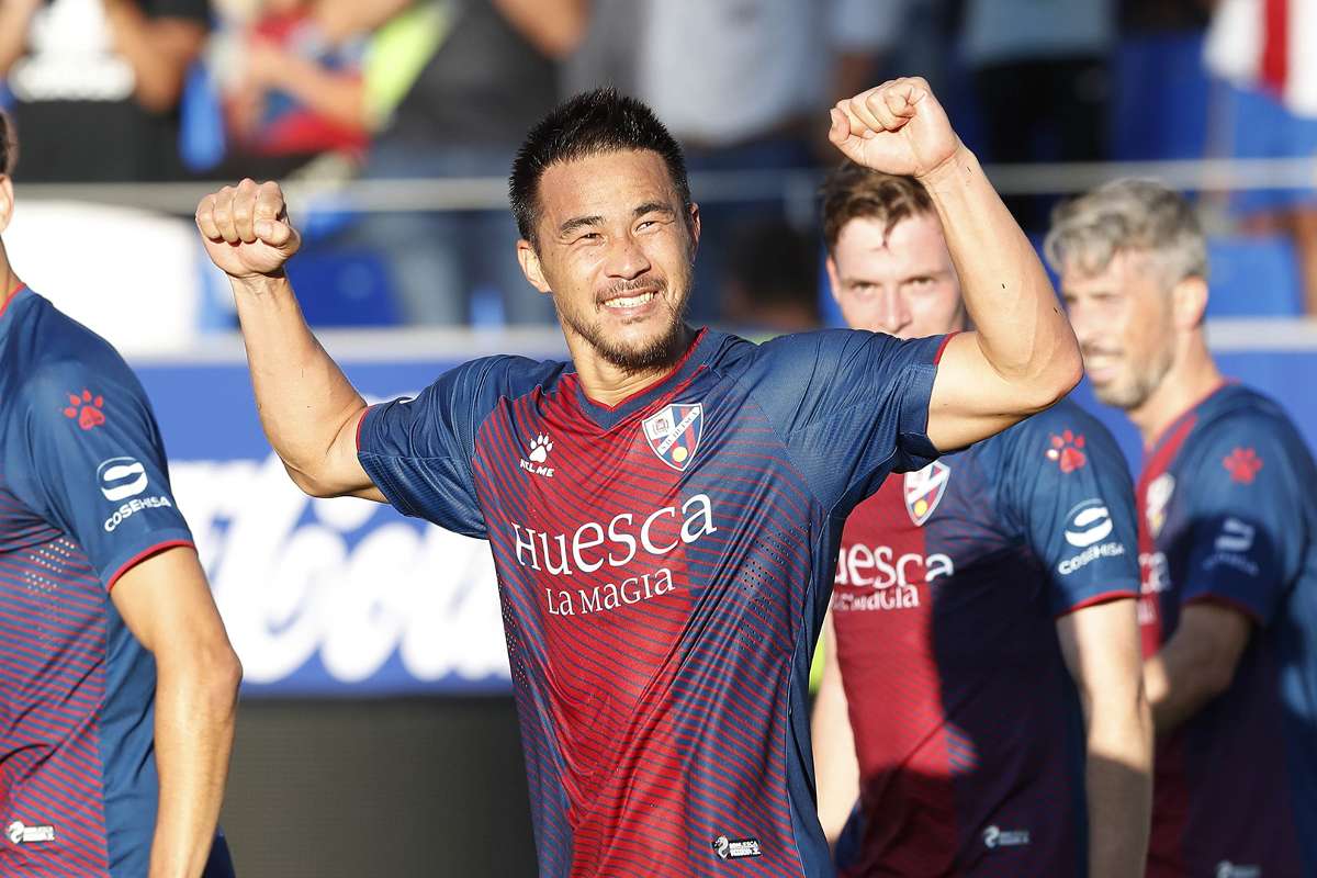 朗報 岡崎慎司とかいうウエスカでプレーしてる地味に凄い選手ｗｗｗ サカサカ10 サッカーまとめ速報