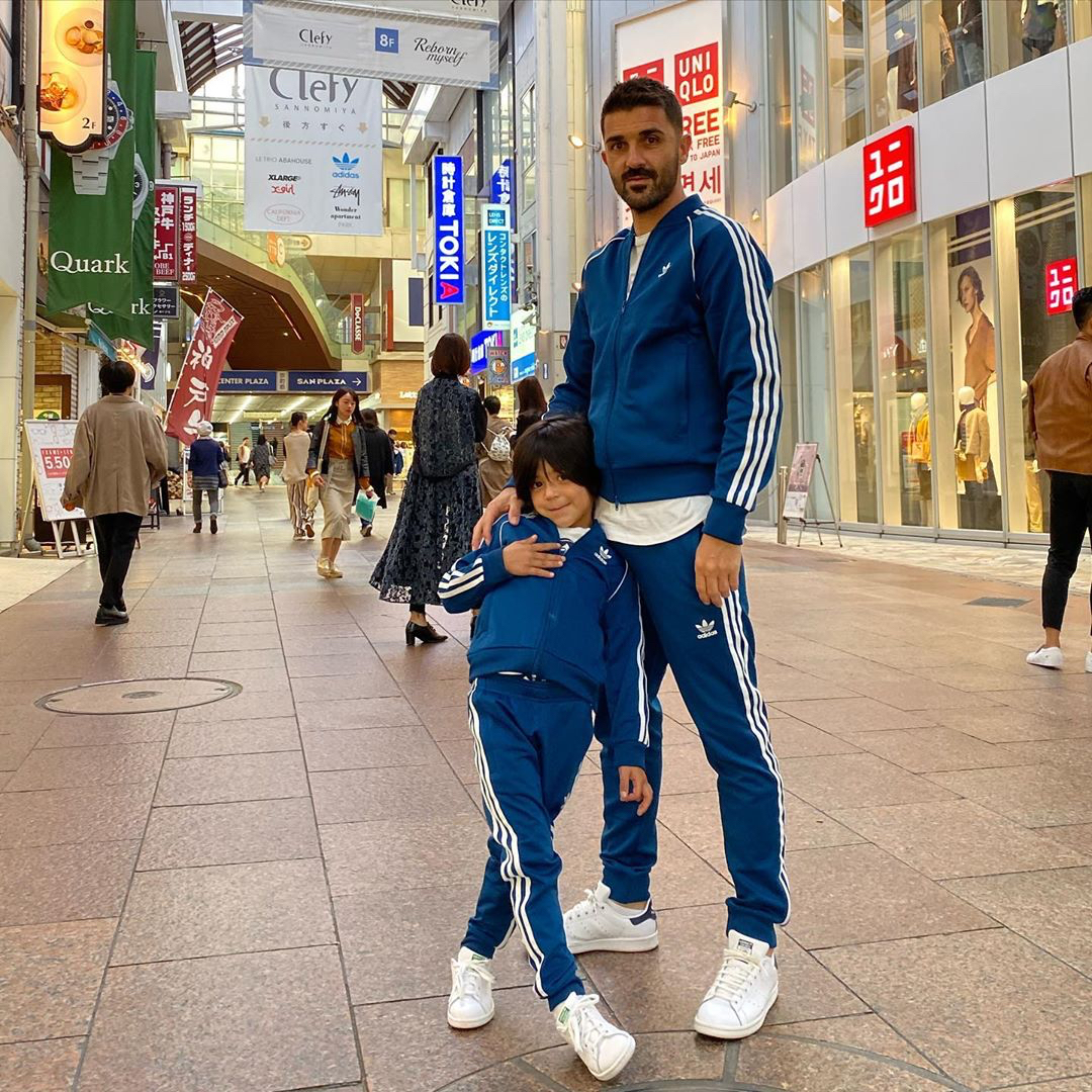 画像 元スペイン代表ダビド ビジャさん 子供を連れて三宮に出没www サカサカ10 サッカーまとめ速報 画像 元スペイン代表ダビド ビジャさん 子供を連れて三宮に出没www サカサカ10 サッカーまとめ速報