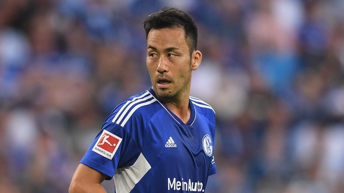 yoshida-schalke-2022-reaction