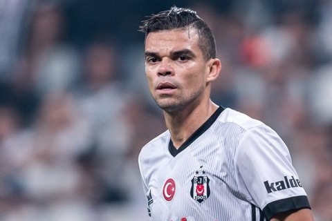 20171107-00665625-soccerk-000-1-view[1]