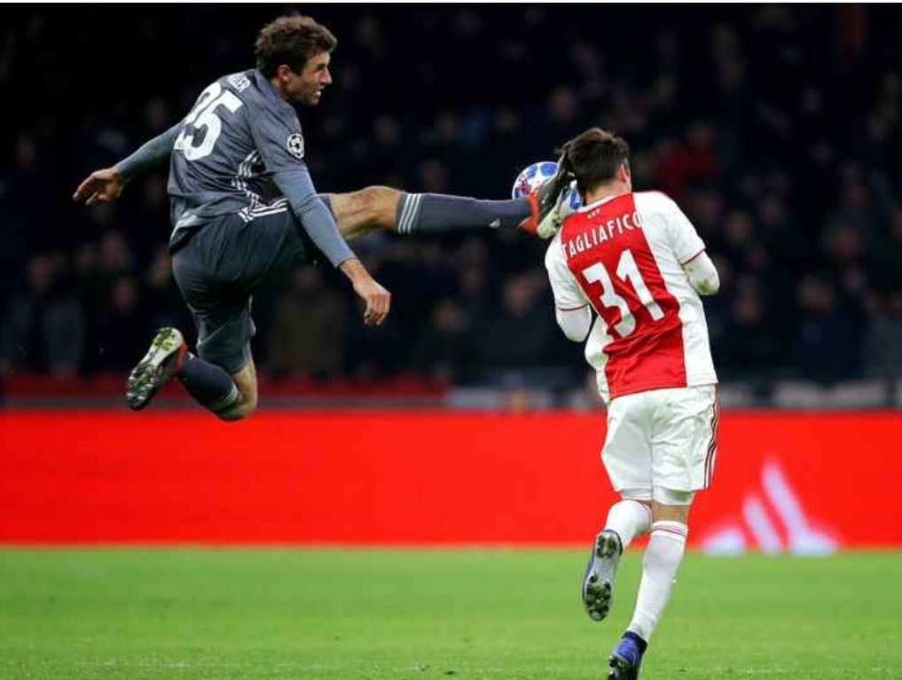 悲報 バイヤンのトーマス ミュラーさん 格闘家へ転向 サカサカ10 サッカーまとめ速報