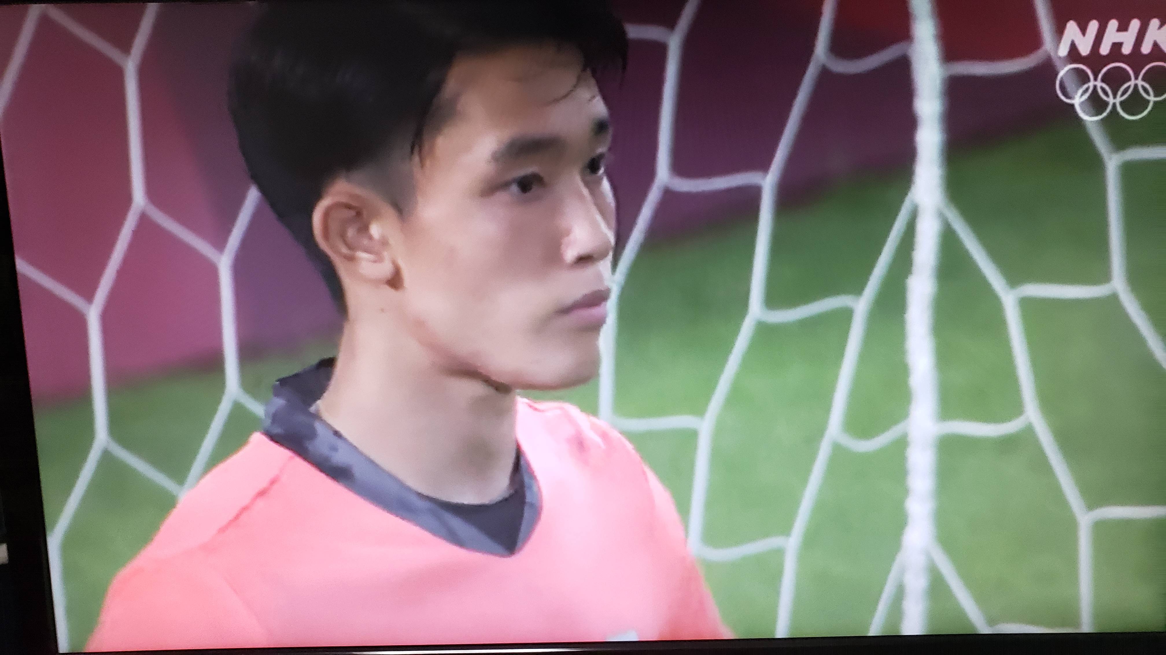 画像 Gk谷晃生とかいう歴代と比べて気迫がないのに凄い選手wwwww サカサカ10 サッカーまとめ速報 画像 Gk谷晃生とかいう歴代と比べて気迫がないのに凄い選手wwwww サカサカ10 サッカーまとめ速報