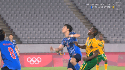 Gif 遠藤航 南アフリカ戦のイエローカード貰ったシーンwwwwww サカサカ10 サッカーまとめ速報 Gif 遠藤航 南アフリカ戦のイエローカード貰ったシーンwwwwww サカサカ10 サッカーまとめ速報