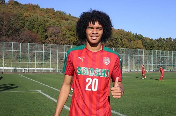 朗報 高校サッカー選手さん Jリーグ経由しないで海外に移籍するｗｗｗｗｗｗ スポキチ速報