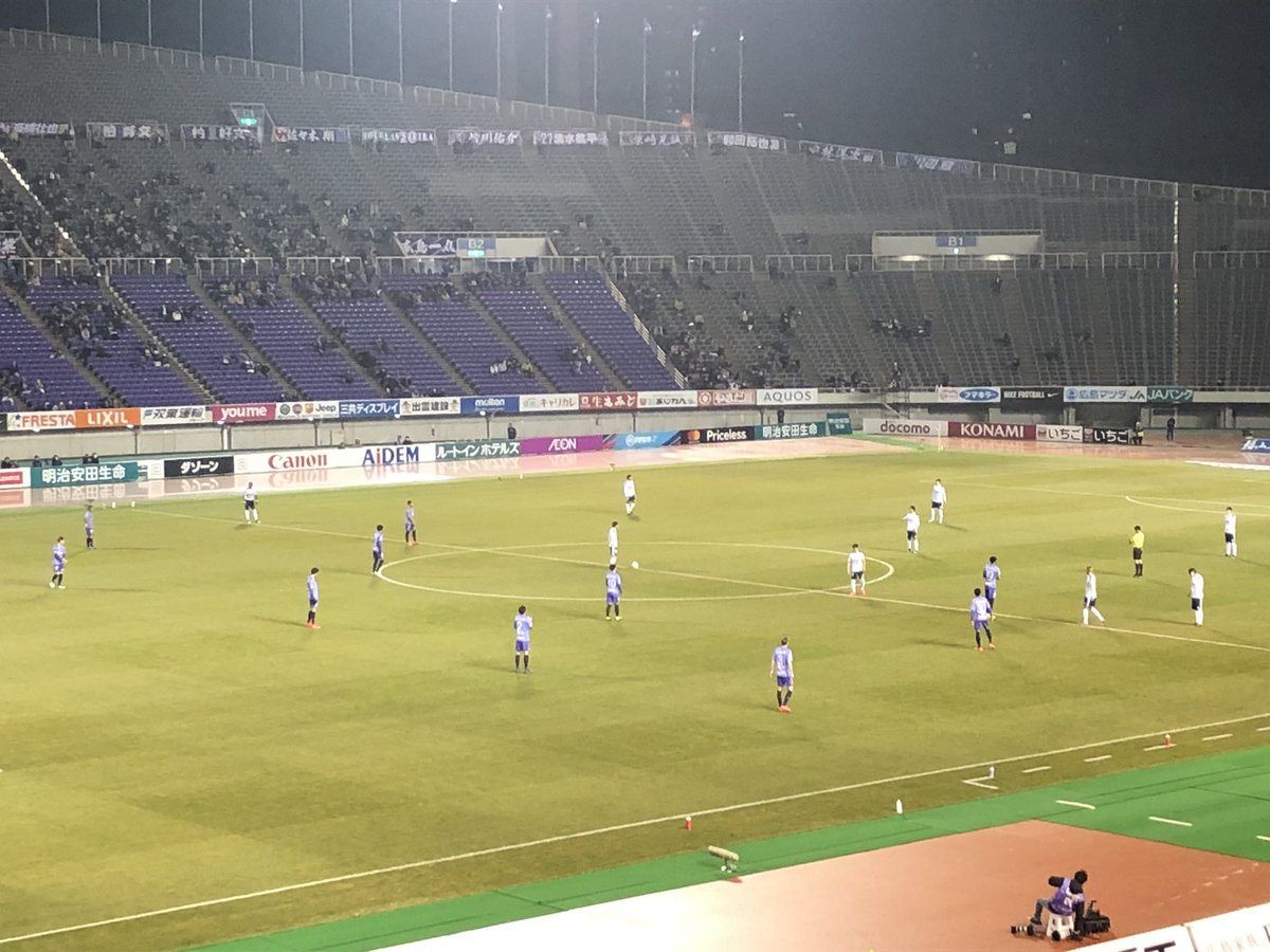 J リーグ ユニフォーム かっこいい