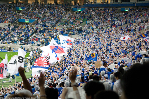 japan20soccer20suporter[1]