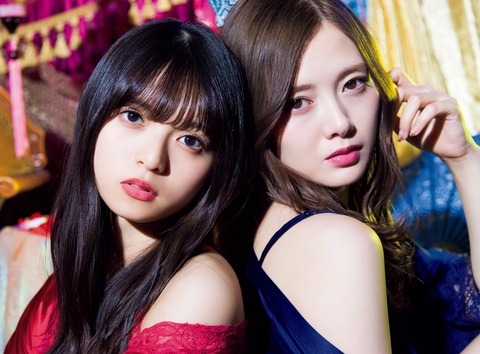 【乃木坂46】白石麻衣&齋藤飛鳥、肩出しで大人の顔 : 乃木坂46まとめの「ま」