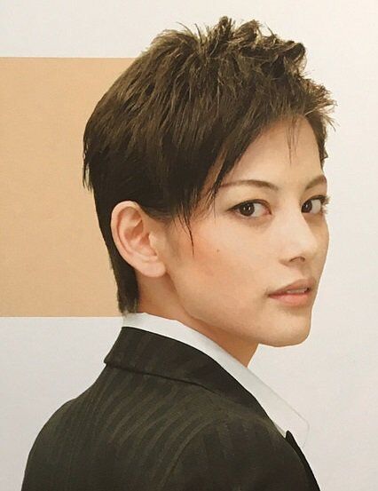 宝塚歌劇団 雪組 朝美絢 さまのツィート集めてみました １月１7日 宝塚歌劇団伝説