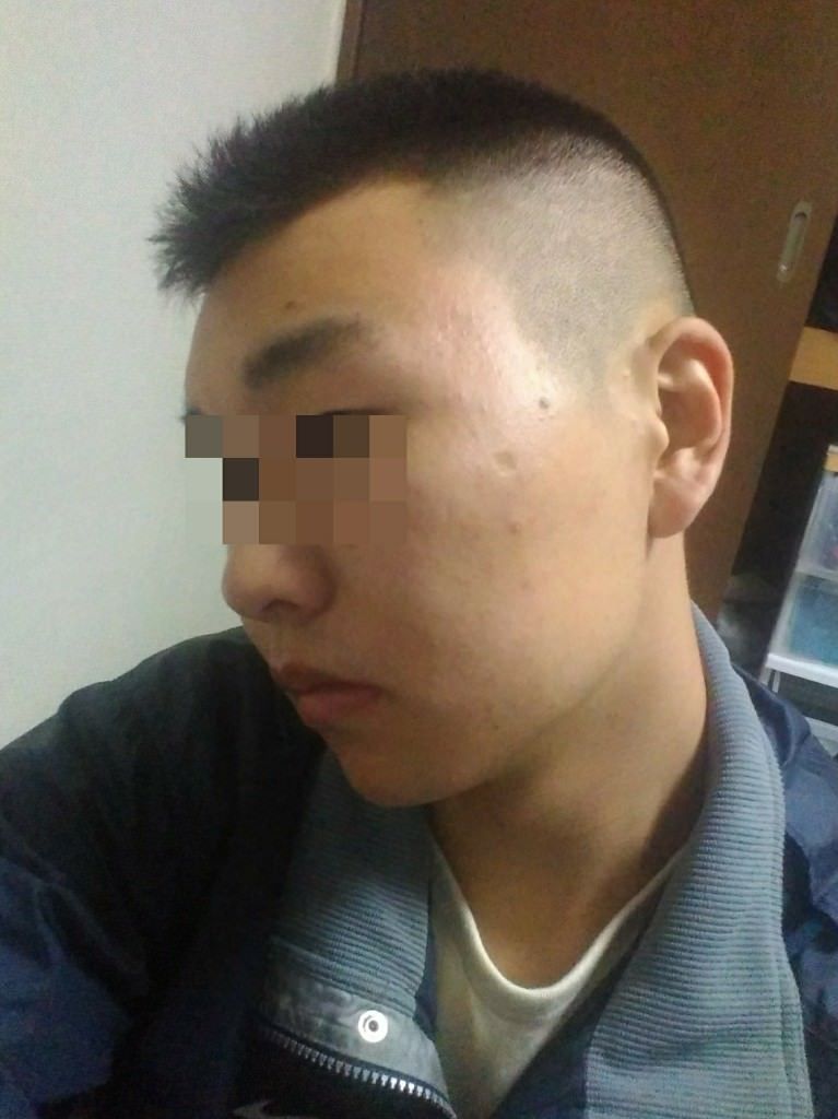 悲報 俺氏 散髪屋さんでソフトモヒカンで短くと言ったらwwwwww Vipログ 悲報 俺氏 散髪屋さんでソフトモヒカンで短くと言ったらwwwwww Vipログ