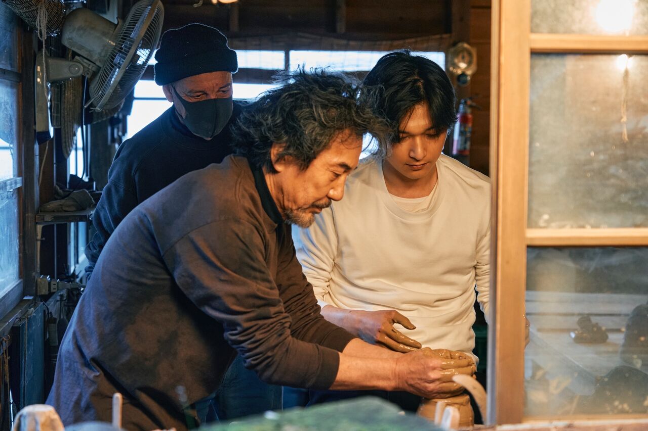 【映画】『かぞく』予告編&ポスター公開!吉沢亮、永瀬正敏ら豪華俳優陣が共演する感動の家族ドラマ! : まとめブログ!おんちゃんねる♪