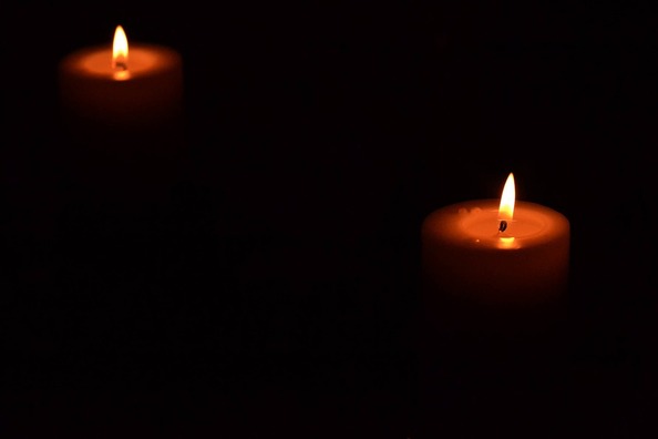 candles-634873_960_720