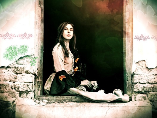woman-686319_960_720