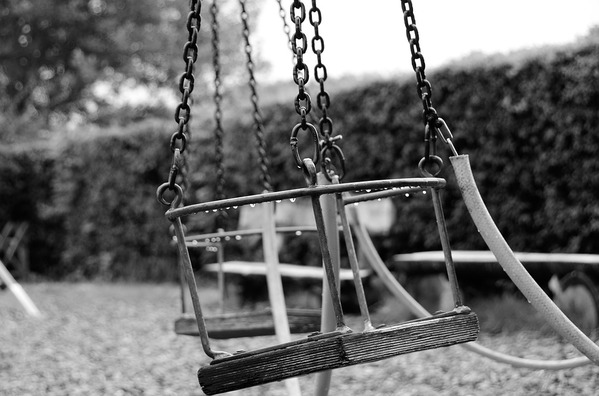 swing-2872159_960_720
