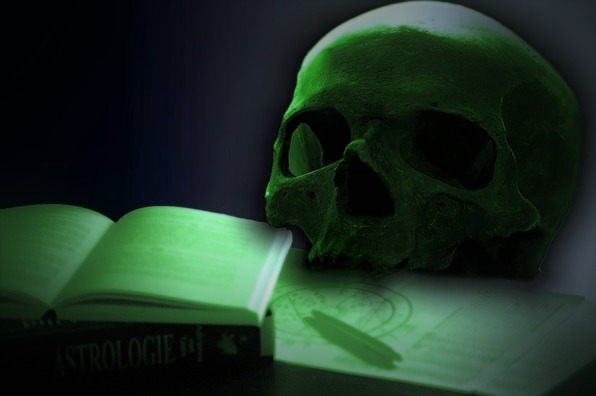 skull-999959_960_720