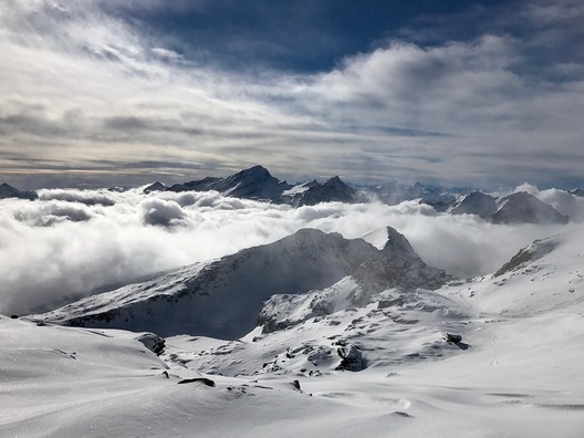 mountain-2589364_960_720