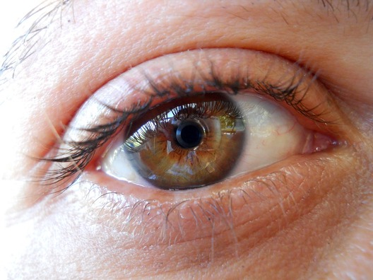 eye-1265876_960_720