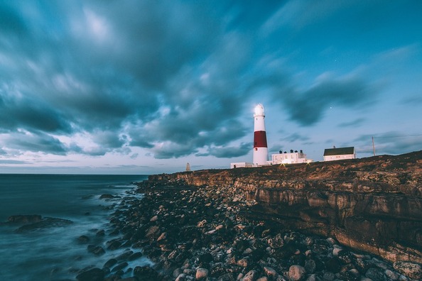 lighthouse-1246049_960_720