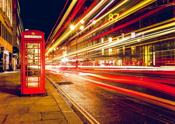 telephone-booth-768610_1920