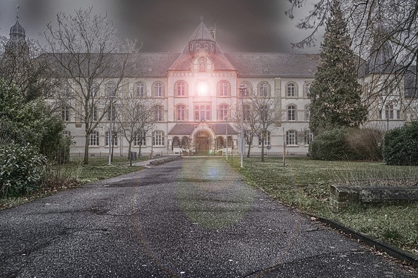 monastery-3953194_960_720