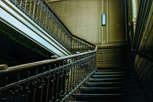 stairs-4947001_960_720