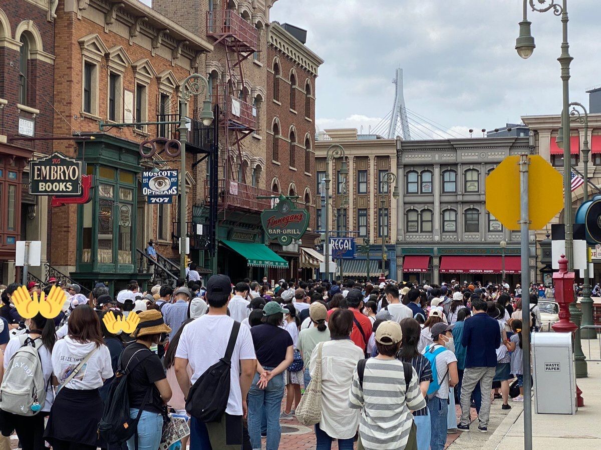 ディズニーのチケットが今日から販売だけど一瞬で売り切れちゃったりするの えぶりでぃさんでー ディズニーのチケットが今日から販売だけど一瞬で売り切れちゃったりするの えぶりでぃさんでー