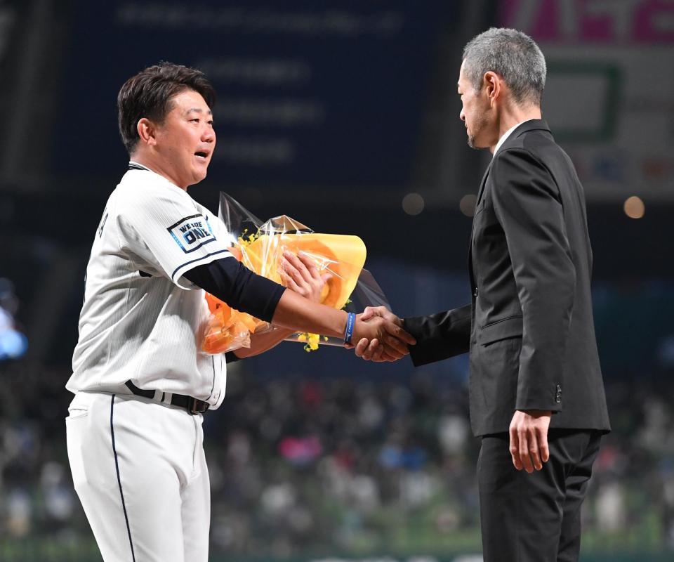 【悲報】イチロー球団に加入した松坂大輔さん、駄目出しされる