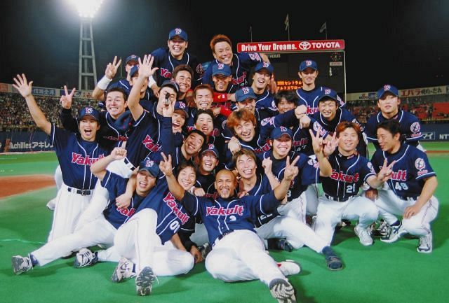 名球会5人 01年のヤクルト優勝メンバーwww 監督7人 まとめるスワローズ 野球ちゃんねる