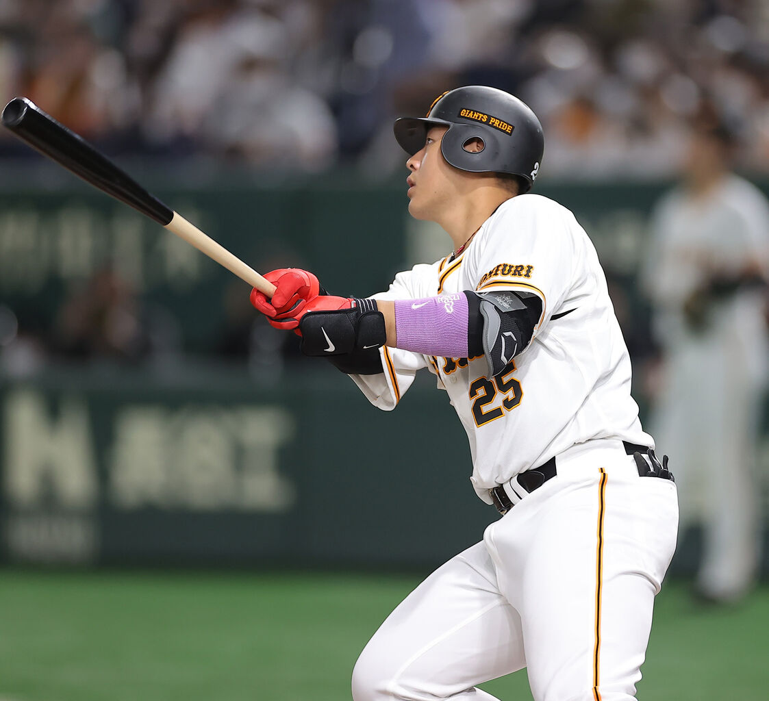 大物OB、岡本和真に物申す「出塁したときに相手チームの先輩一塁手に挨拶するな」