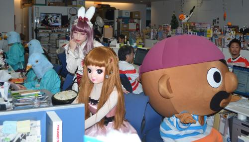 画像 ﾀｶﾗﾄﾐｰがﾊﾛｳｨﾝに参戦するも職場の空気が重すぎて話題にｗｗｗｗｗ モルボル創刊号