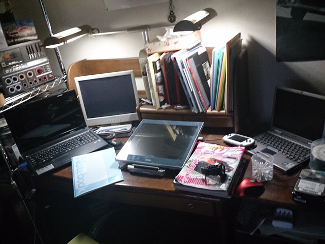 部屋晒し お前らのハイセンスなpcデスク周りが見たいんやｗｗｗ 俺らの世代