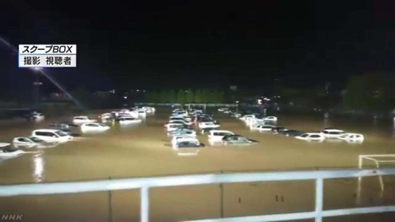 画像 避難所の駐車場が水没で全てパーに W W W W これが避難した結果なのか 博士ニートまとめ 画像 避難所の駐車場が水没で全てパーに W W W W これが避難した結果なのか 博士ニートまとめ