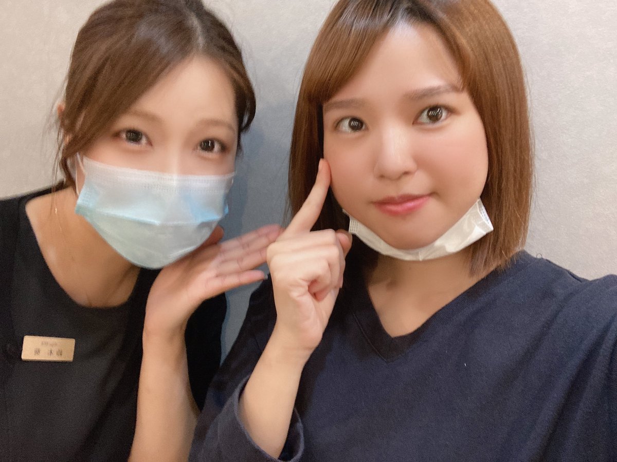 1枚 本木瞳 先日は吉川葵さんの眉毛サロンで施術していた えりゅしおんアイドル速報