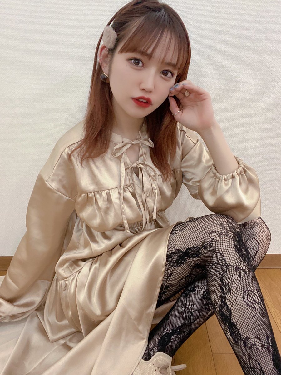 2枚 戸田ころね えりゅしおんアイドル速報 2枚 戸田ころね えりゅしおんアイドル速報