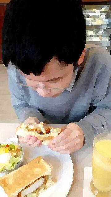 悲報 Syamuさん サンドイッチを食べ食べ きゅれーしょん速報