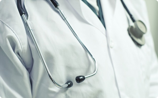 TVで11歳の男の子が治療中の看護師や医師に「痛いって言ってんじゃねえかよ！無視してんじゃねえよ！」って泣き叫んでたんだけど、何あの言葉遣い…