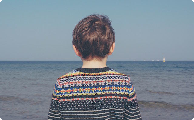 男の子
