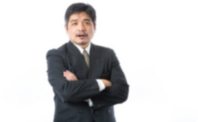 上司の頭が固すぎてイライラする。少しでも規定と違えば売らないなんて繰り返してたら商売は回らないと思うんだけどな・・・