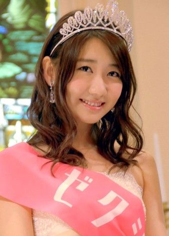 柏木由紀、ゼクシィ3億円ウエディングドレス