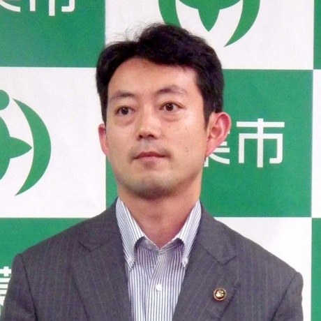 239100b7.jpg
