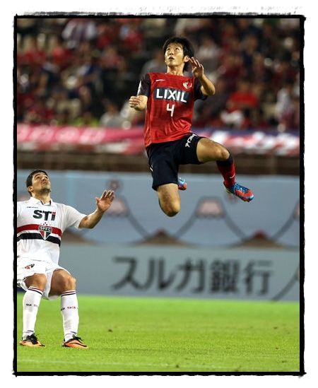 画像 動画 クリロナのヘディングは最高到達地点が半端ないと話題 フットバル 画像 動画 クリロナのヘディングは最高到達地点が半端ないと話題 フットバル